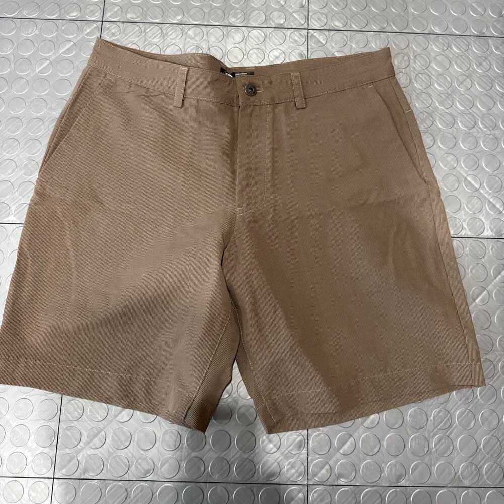 Men’s The North Face Flash Dry Hybrid 8” Pinstripe Shorts 36 Waist Stretch Tan